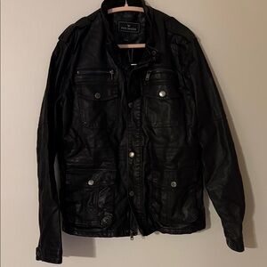 Men’s Leather Jacket